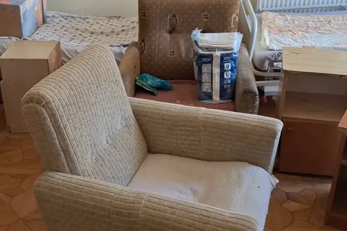 A pincében is laktak az idősek, bezárt a NAV egy illegális szociális otthont Hajdú-Biharban