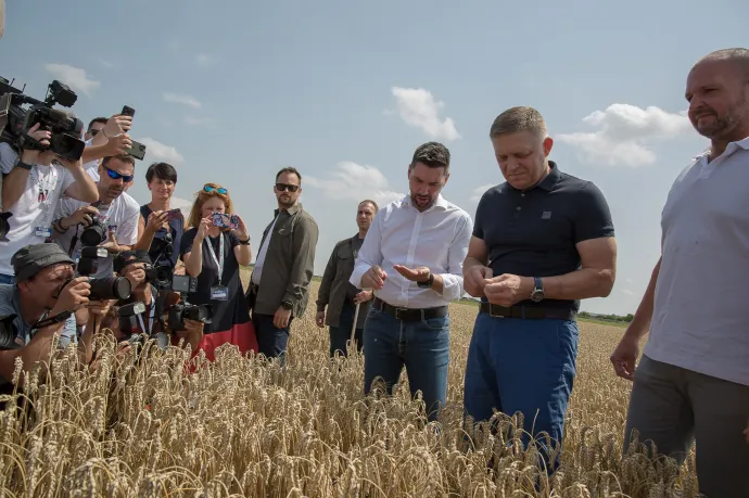 Brit pénzek miatt tört ki a botrány Szlovákiában: orbáni recepthez nyúlt Fico