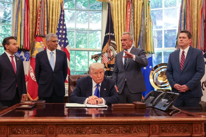 Karikó Katalin Nobel-díjat kapott érte, Trump kormánya most megálljt parancsolna az mRNS-vakcinának