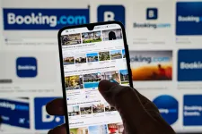 Európai szállodák ezrei perelték be a Bookingot