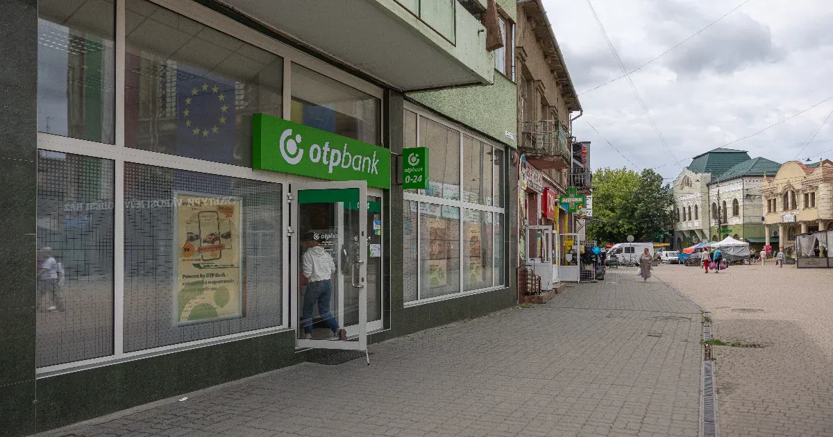 Új Történelmi Rekord: 30 Ezer Forint Fölött Az OTP Részvényei Új Történelmi Rekord: 30 Ezer Forint Fölött Az OTP Részvényei