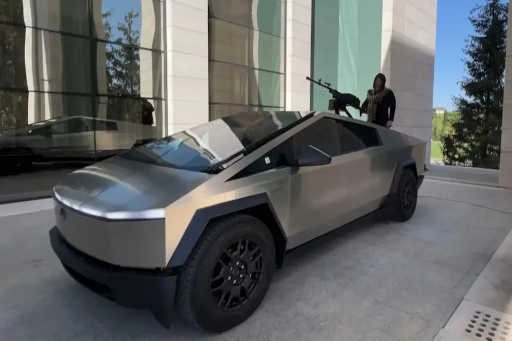 Szétlőne néhány Tesla Cybertruckot az amerikai légierő