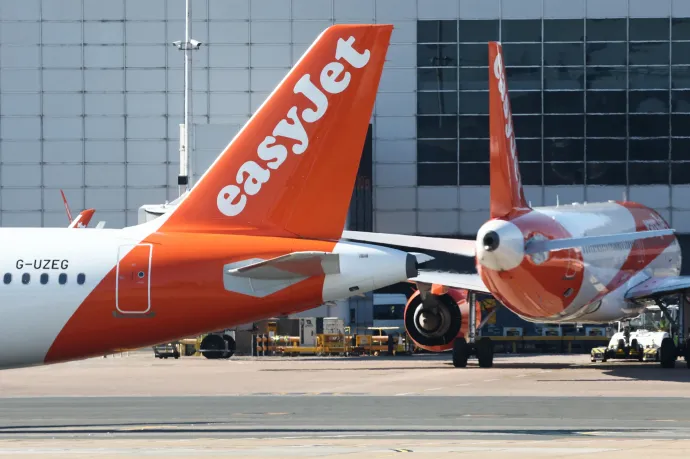 Részegen, meztelenül rohangált a hotelben, felfüggesztették az EasyJet pilótáját