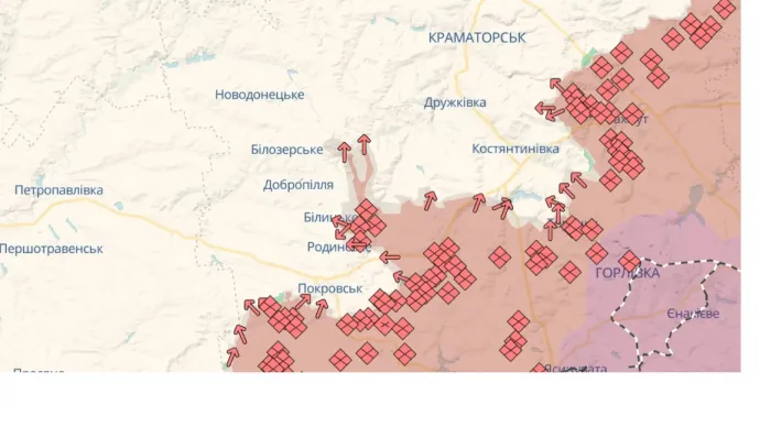 Az orosz előretörés a kép közepén, tőle keletre Konsztantyinovka és délnyugatra Pokrovszk bekerítése vetül előre, ami után már Kramatorszk is elérhető közelségbe kerülne – Forrás: Deepstatemap.live