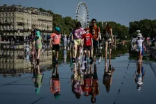 Pusztító hőségrekordokat nyögnek a franciák