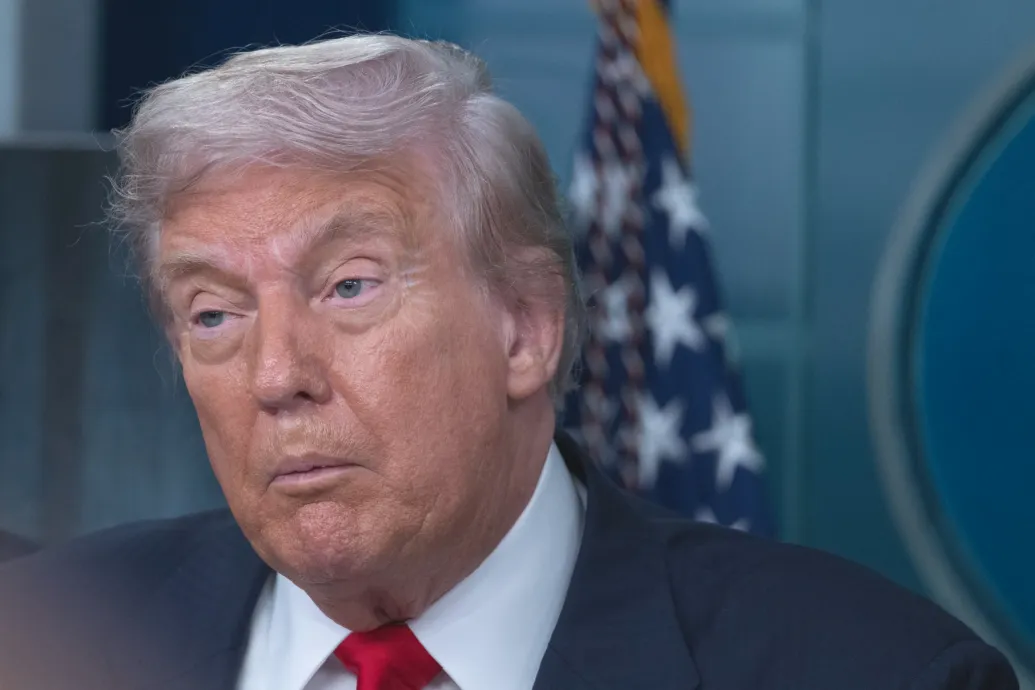 Mielőtt Putyinnal találkozik, Zelenszkijjel egyeztet Trump – Forrás: Telex.hu