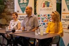 After Eight-es bulik, élő Zenedoboz és az egész Bánffy-palotát magába foglaló kiállítás várja a magyarnapozókat Kolozsváron