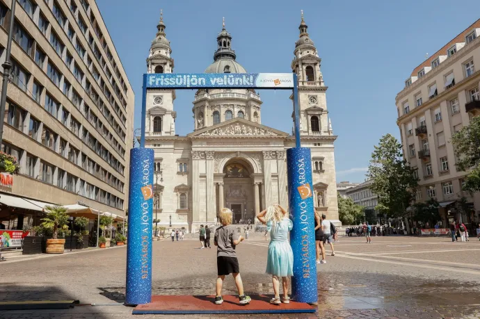 Kiadták a harmadfokú hőségriasztást, szóval igyunk nagyon sok vizet