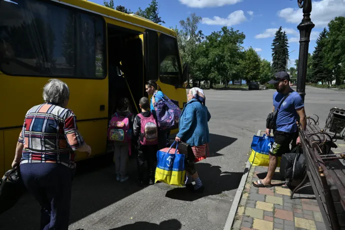 Újabb falvak elfoglalásáról számoltak be az orosz erők, de kérdés, meddig juthatnak előre Donyeckben