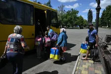 Újabb falvak elfoglalásáról számoltak be az orosz erők, de kérdés, meddig juthatnak előre Donyeckben