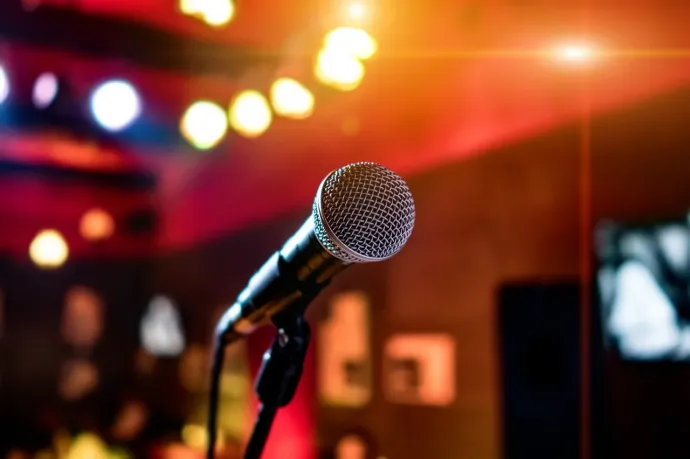 Ősztől már mesterdiplomát is lehet szerezni stand-up comedyből a bukaresti művészeti egyetemen
