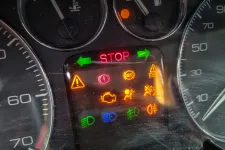 Ilyen motorral ne vegyen használt Citroënt és Peugeot-t!