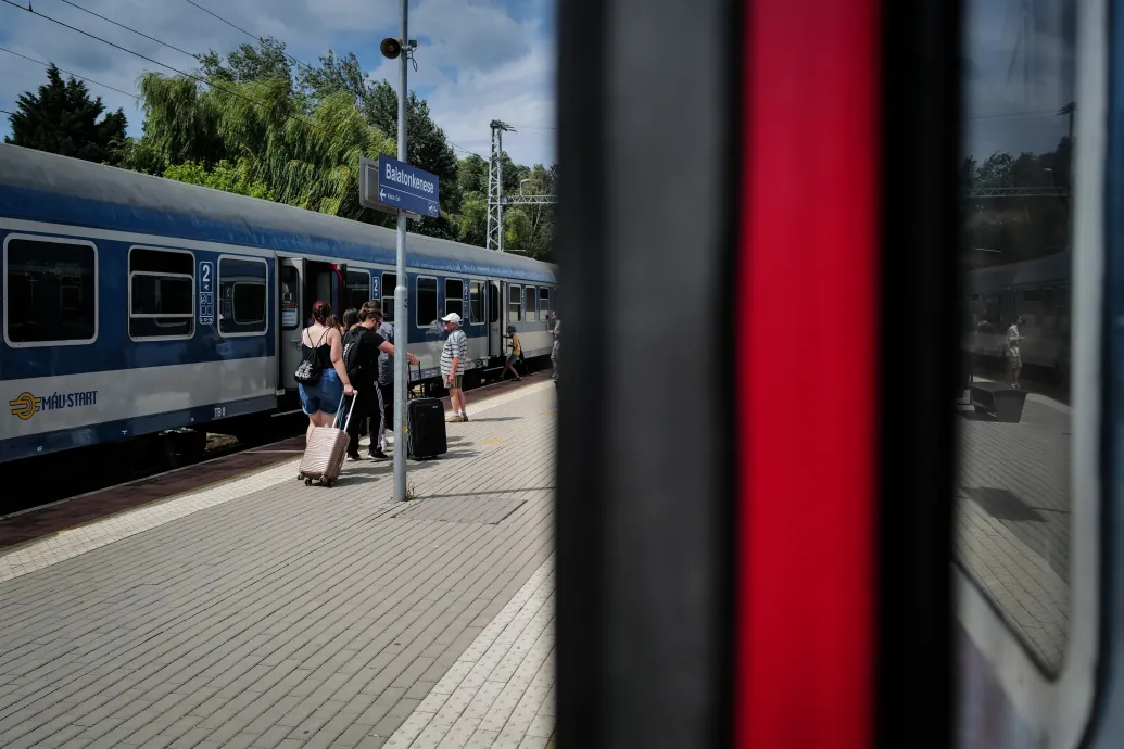 Még a BKK-nak és a Holavonatnak sem adott hozzáférést a MÁV az országos késési adataihoz – Forrás: Telex.hu