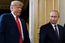 Putyin belengette, hogy a nukleáris fegyverkezések korlátozásáról is szívesen beszélne Trumppal