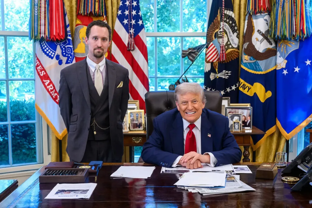 Ott volt a tömegben a Capitolium megrohamozásakor a közgazdász, akit Trump most a statisztikai hivatal élére jelölt – Forrás: Telex.hu