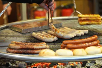 Kitört a Bratwurst-gate Németországban