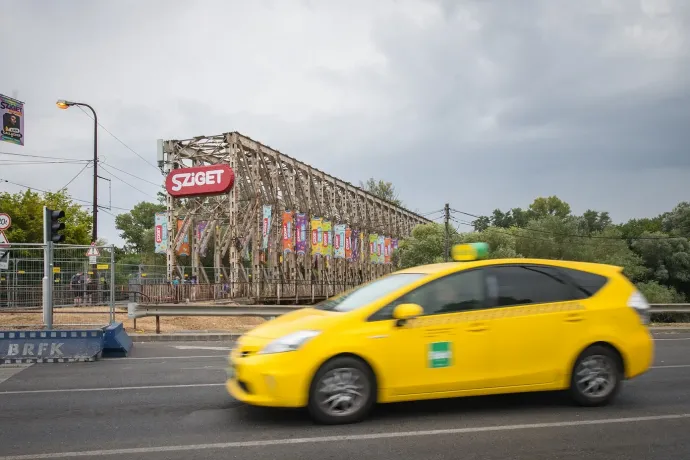 Taxisokat ellenőriztek a Szigeten, volt, aki 60 ezerért vitte utasait a Nyugati pályaudvartól a fesztiválra