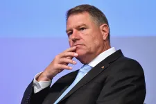 Klaus Iohannis családja levelet kapott, hogy majdnem egymillió euróval tartozik az adóhatóságnak