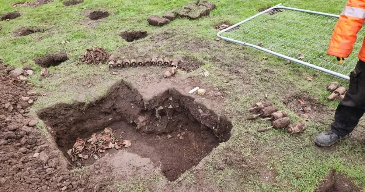 Bombák a játszótér alatt: 177 rejtőző robbanószer Woolerben