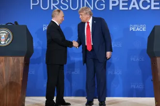Putyin Moszkvába hívta Trumpot közel háromórás megbeszélésük után, megállapodást nem jelentettek be