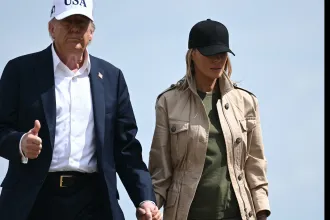 Melania Trump levelet írt Putyinnak, az Ukrajnából elhurcolt gyerekek sorsát firtatja