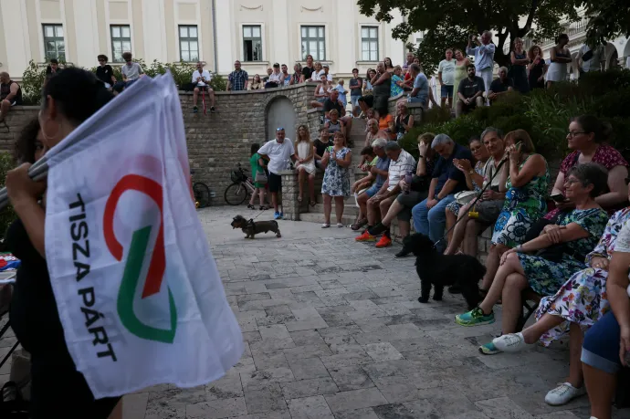 IDEA: A biztos pártválasztóknál nőtt a Fidesz és a Tisza támogatottsága is, de maradt a különbség a két párt között