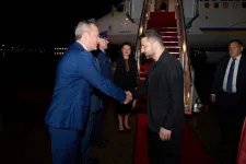 Zelenszkij fogadtatása sokkal kevésbé volt ünnepélyes, mint Putyiné Alaszkában
