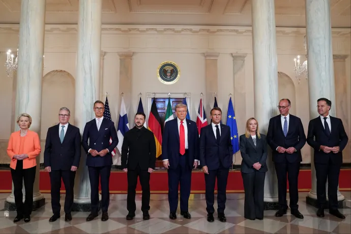 Közös fotó után elkezdődött az európai vezetők és Trump megbeszélése