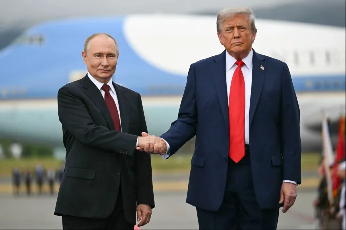 A Kreml szerint 40 percet beszélt egymással Trump és Putyin telefonon