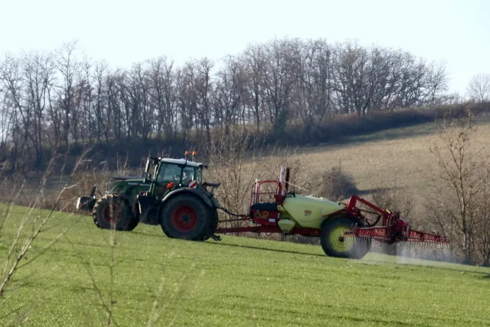 Arte: Should Europe be banning more pesticides?