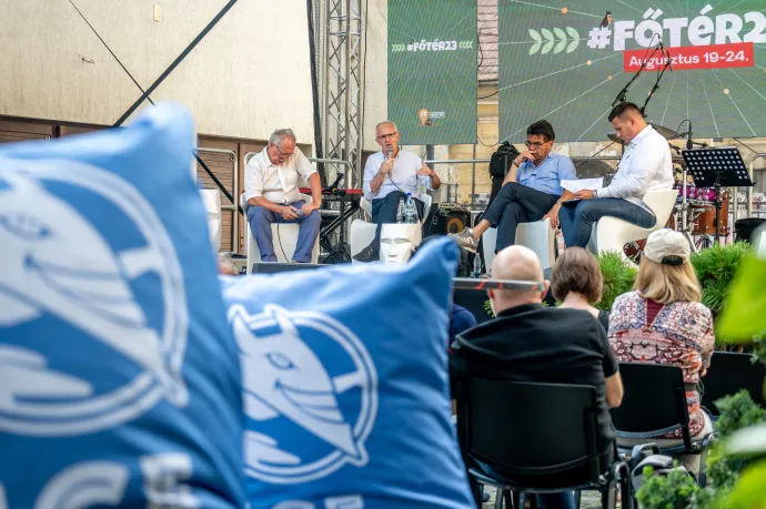 Fideszes kampányhangulat a Kolozsvári Magyar Napokon: Zsigmond Barna Pál megmondta, kire kell szavazni, hogy nemzeti kormány legyen