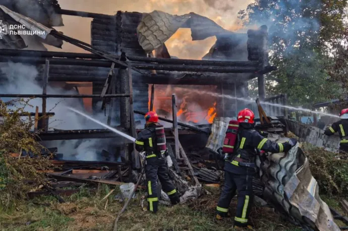 Zelenszkij szerint a lebombázott, amerikai tulajdonú munkácsi gyárban kávéfőzőket és más hétköznapi árukat gyártottak