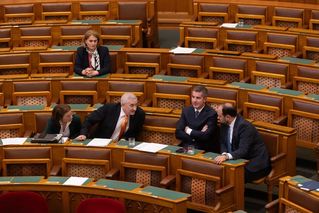 A Fidesz nem megy el a devizások ügyében kezdeményezett rendkívüli parlamenti ülésre – Forrás: Telex.hu