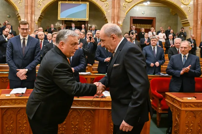 Török Gábor szerint baráti pofont kapott a köztársasági elnök Orbán Viktortól