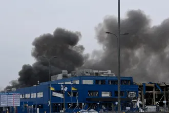 A diplomácia nyelvén ez a rakétatámadás azt jelenti: Takarodj a picsába!