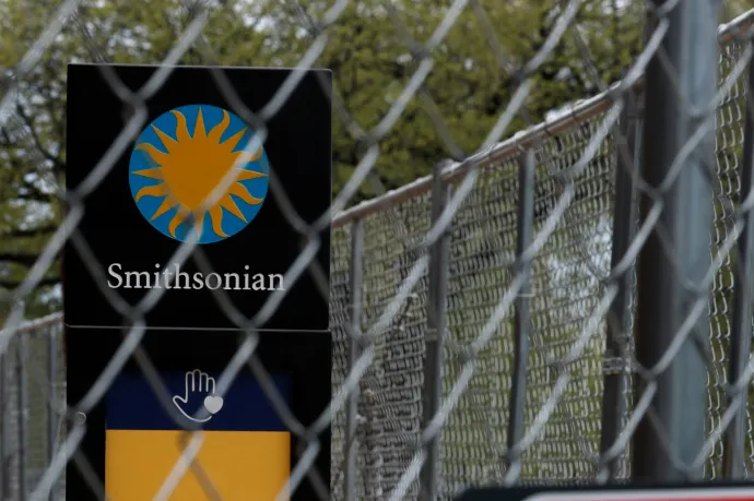 Listázta a szerinte túl woke Smithsonian-kiállításokat a Fehér Ház