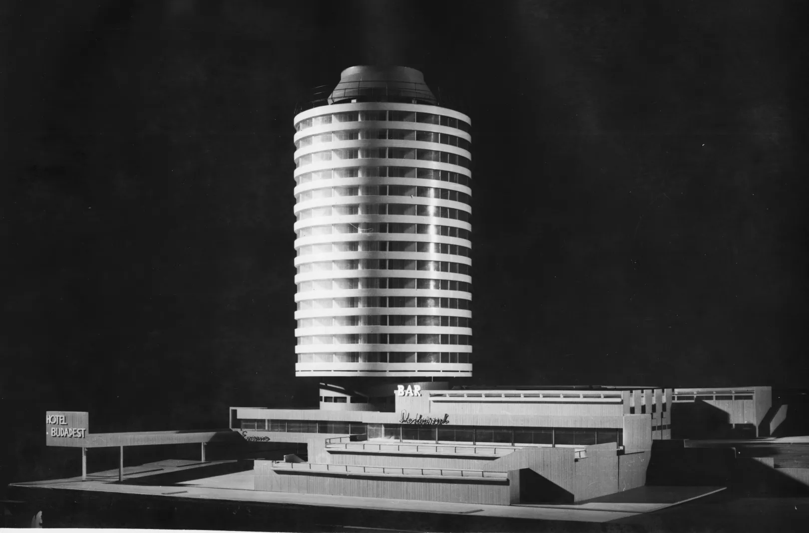 A hotel makettje 1964-ben – Fotó: Szabó Lóránt / Fortepan