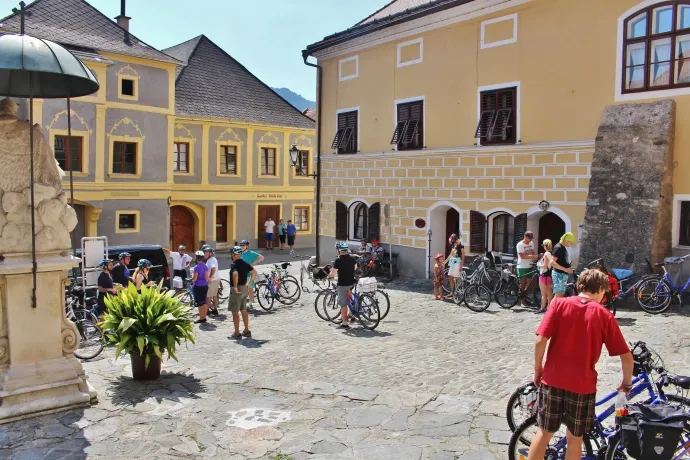 A komp és Weißenkirchen – Fotó: Elekes Balázs