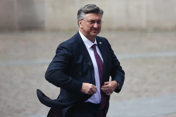 Orbán Viktor a horvát elnökkel is összefutott a nyaralásán