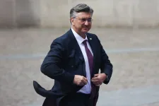 Orbán Viktor a horvát elnökkel is összefutott a nyaralásán