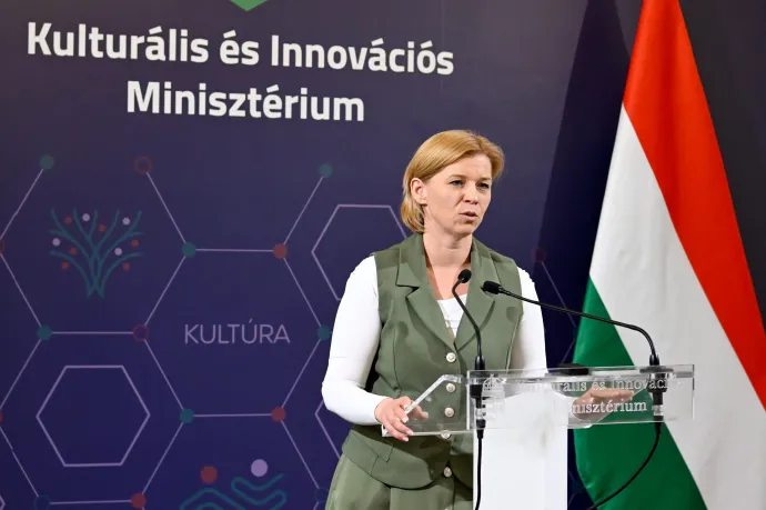 Politikai uszítást és provokátorokat lát a fiatalokért felelős államtitkár a fiatalok mocskosfideszezésében