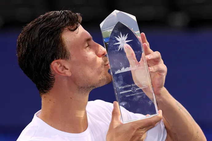 Fucsovics Márton megnyerte a Winston-Salemben rendezett ATP 250-es tenisztornát