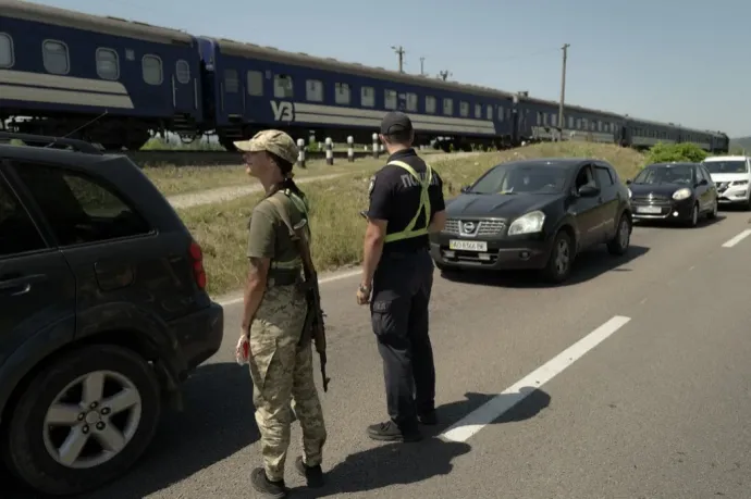 Idén ötezer ukrán állampolgár érkezett illegálisan Romániába, az orosz sajtó szerint ez elég egy gépesített dandár felállításához