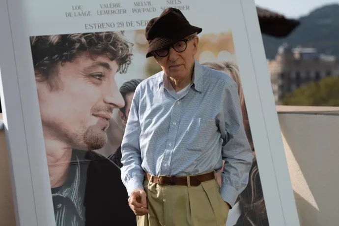 Az ukrán külügyminisztérium élesen kritizálta Woody Allent, mert online bejelentkezett egy moszkvai filmfesztiválra