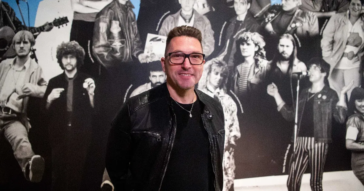 Kovács Ákos portréfilmje októbertől a mozikban Kovács Ákos portréfilmje októbertől a mozikban