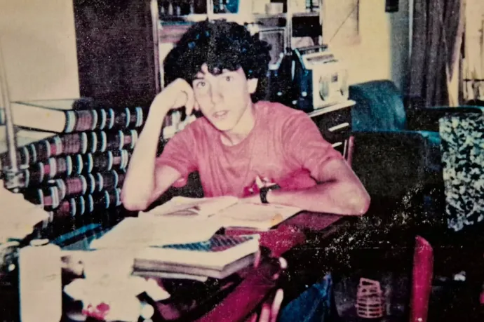 Egy 41 éve eltűnt fiatal rejtélye oldódhat meg, miután csontokat találtak egy volt argentin rocksztár kertjénél