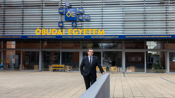 Prof. Dr. Kovács Levente, az Óbudai Egyetem rektora – Fotó: Óbudai Egyetem