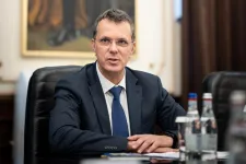 Pénteken fogadhatja el a kormány a második költségcsökkentő csomagot