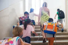 Hogyan tudják megkönnyíteni a tanévkezdést a szülők a gyerekeiknek?