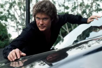 A Cobra Kai alkotói már tárgyalnak egy új Knight Rider filmről